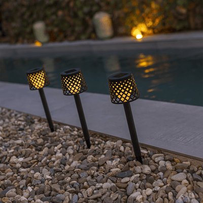 Set of 4 Gretita lamps: Illuminate your home or garden wirelessly. Eco-friendly, battery-powered, and trendy.